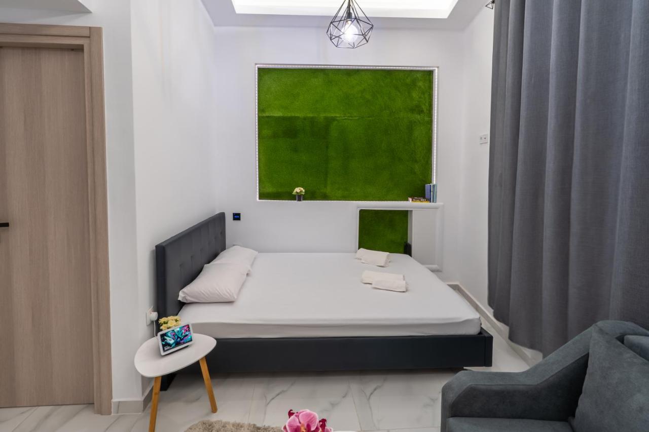 Accommodation In The Center Of Veria Bagian luar foto